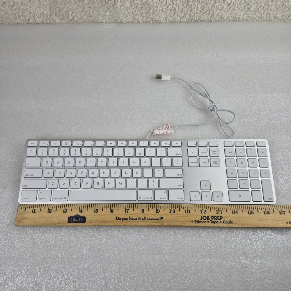 Genuine Apple A1243 Wired USB Keyboard w/ Numeric Keypad for iMac, Mac Mini - Picture 6 of 7